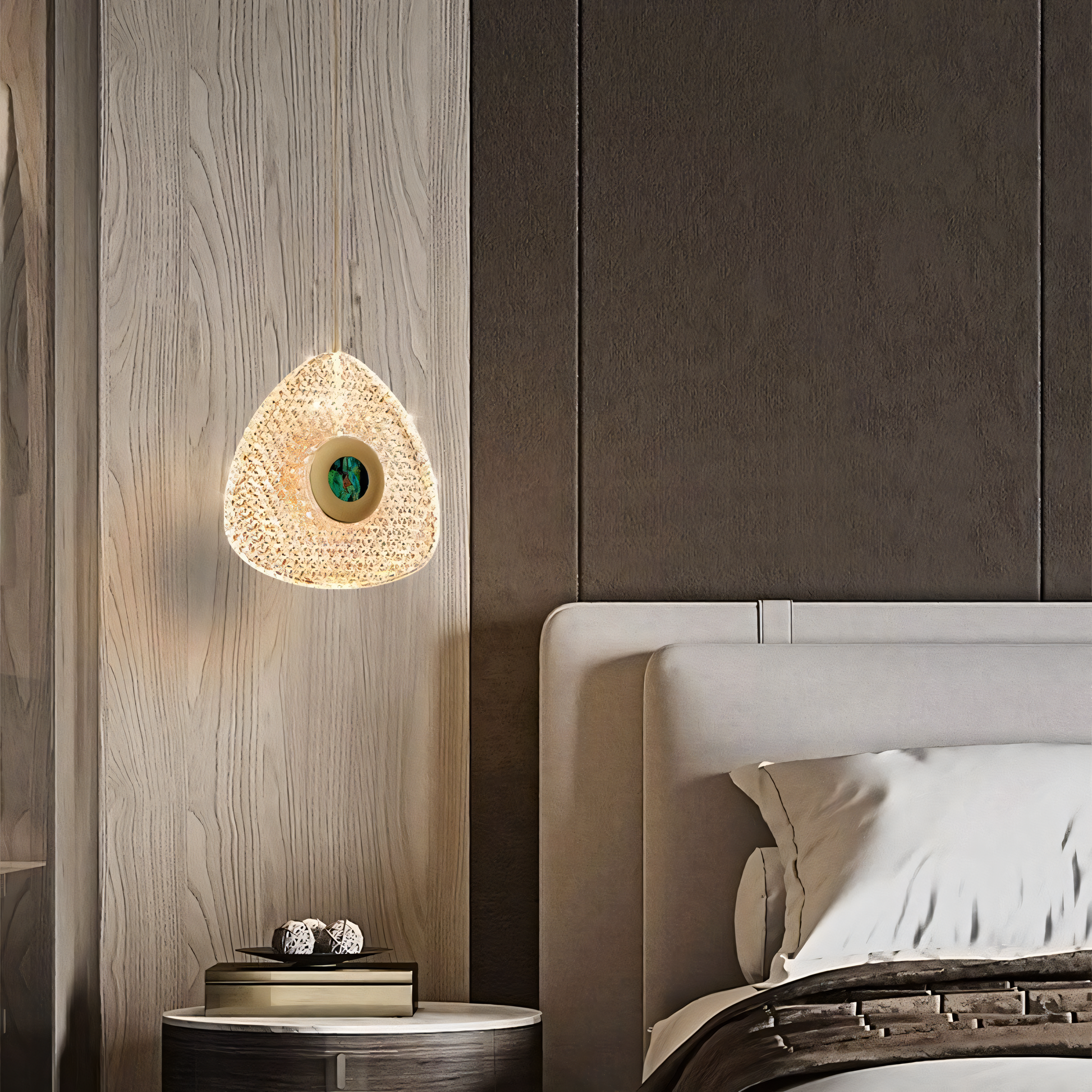 Adjustable Hanging Light Fixture: Customizable for various ceiling heights and rooms.