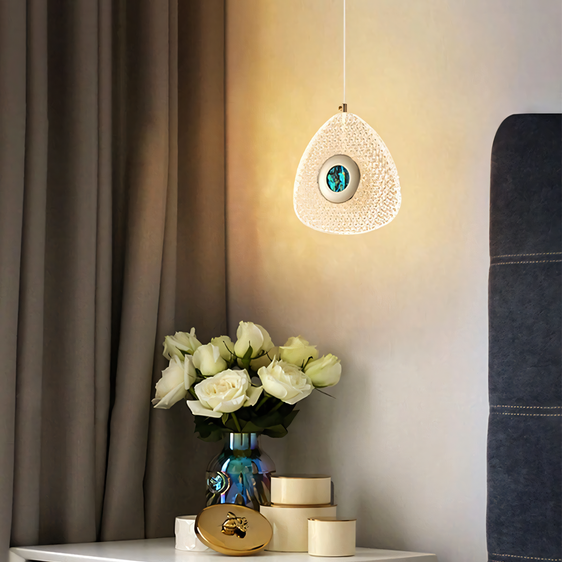 Warm, Inviting Glow: Creating a cozy and welcoming ambiance.