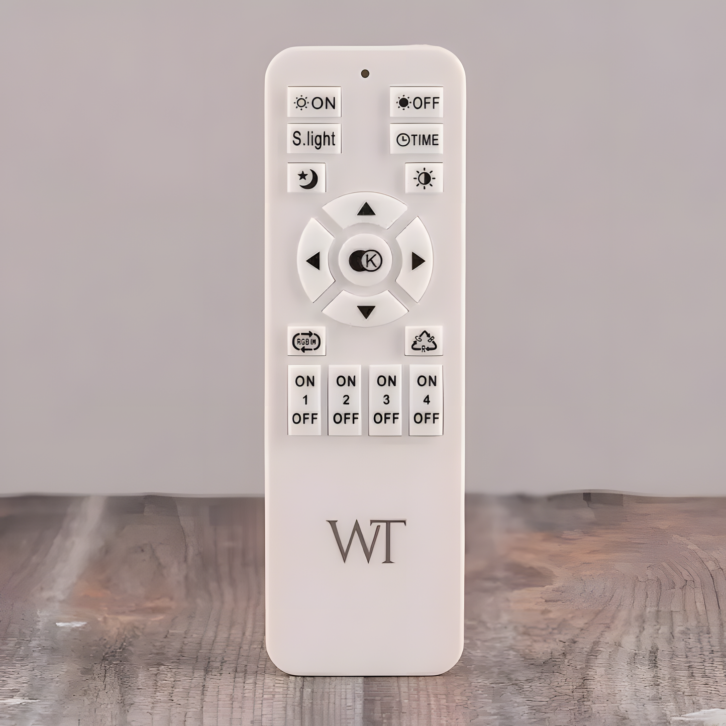 Stylish and multifunctional LED floor lamp for modern spaces