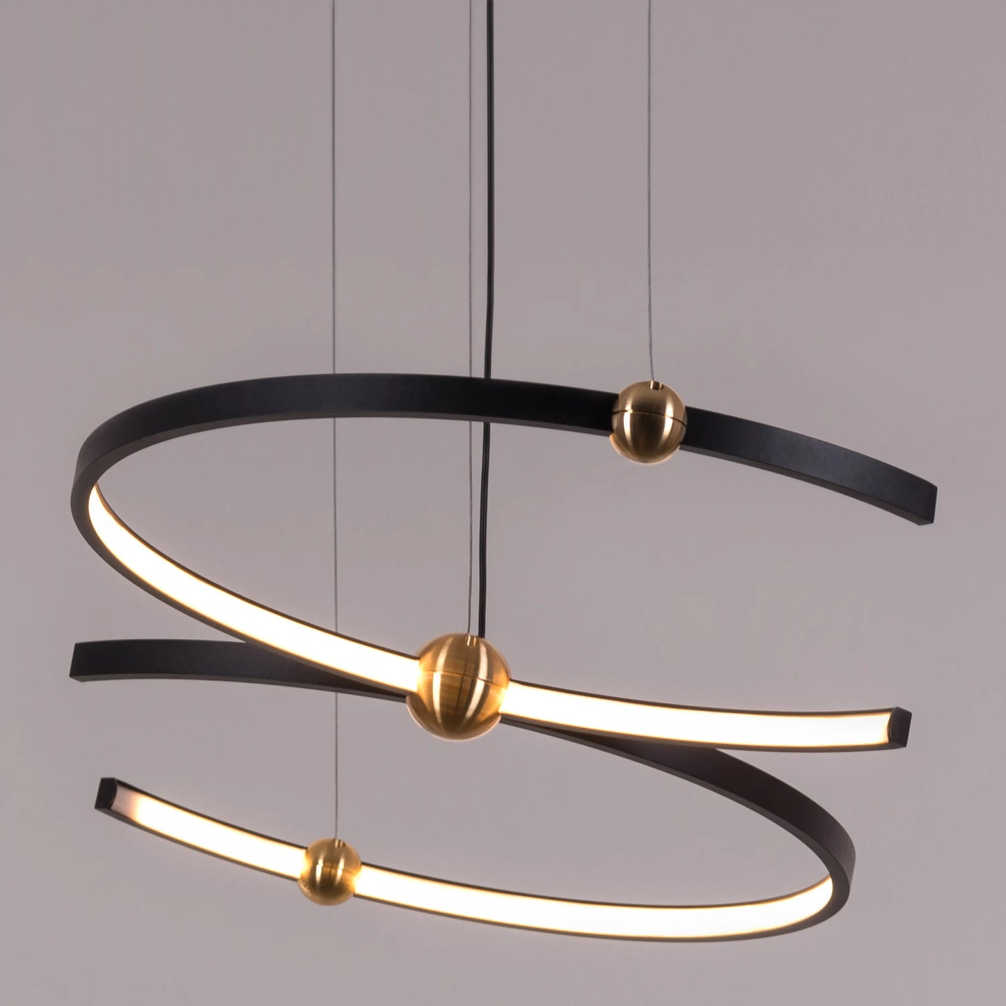 Status Quo (Black, Built-In Smart LED) Pendant Light