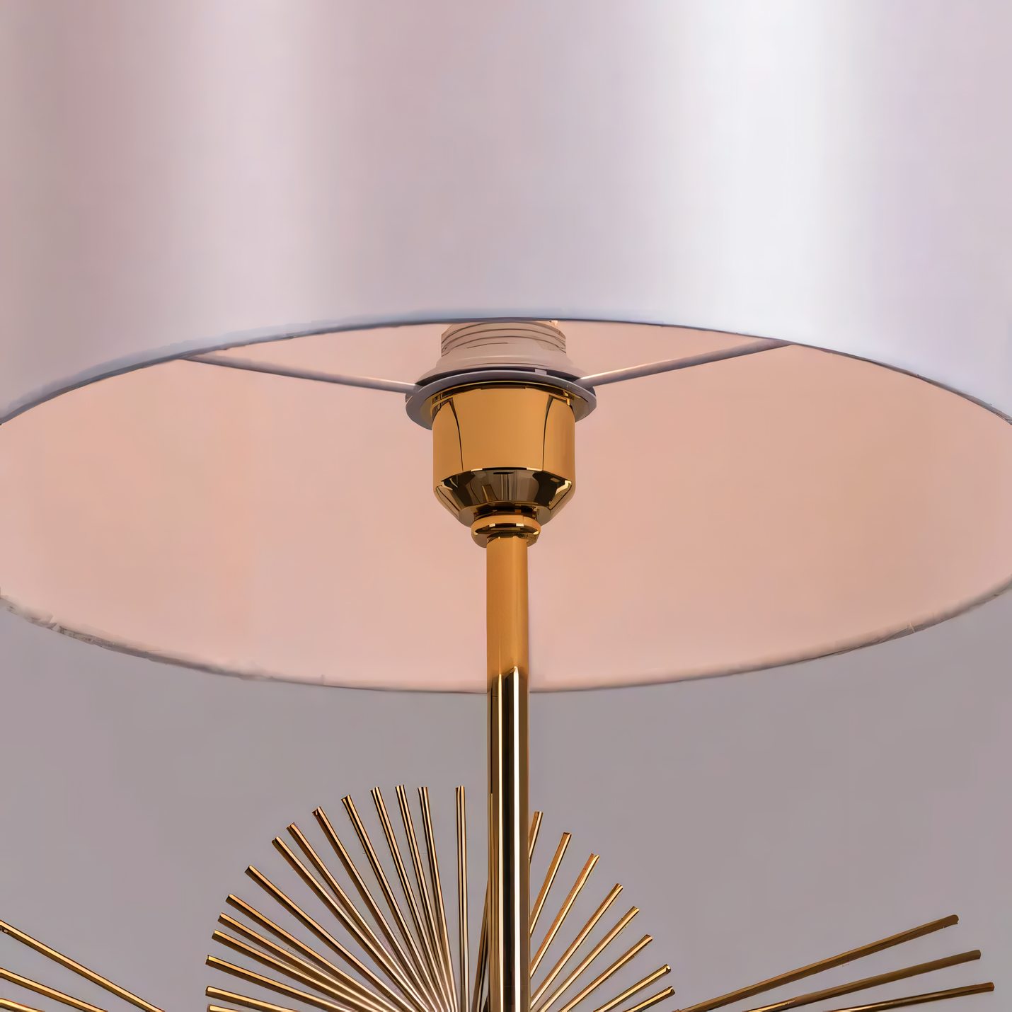 Marble and metal sunflower table lamp for a cozy ambiance