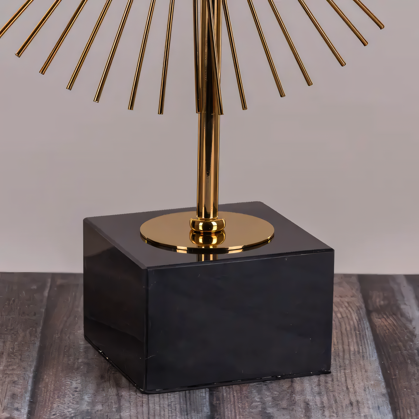 Radiant sunflower table lamp with marble base and gold finish