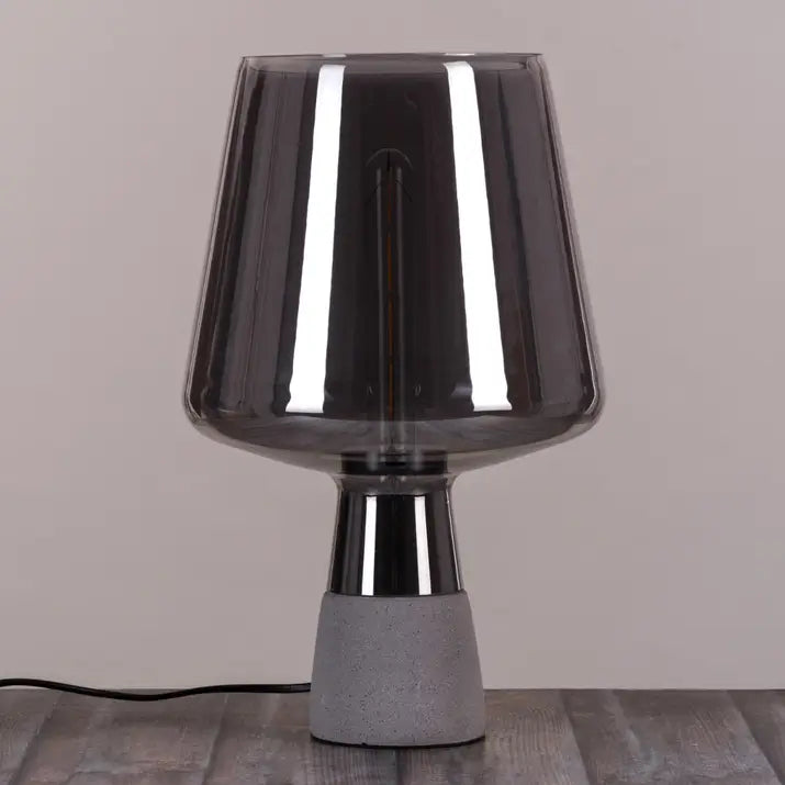 Elegant table lamp with intricate stone veining
