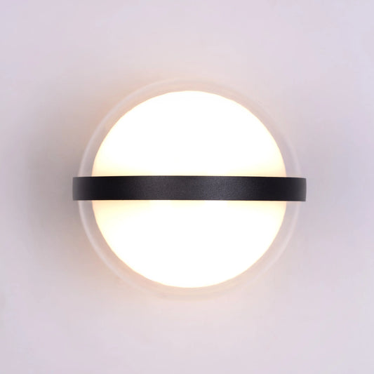 Loyal Indoor/Outdoor Wall Light – sleek and modern wall light with energy-efficient LED illumination, IP65 rated for weatherproof performance, perfect for both indoor and outdoor spaces.