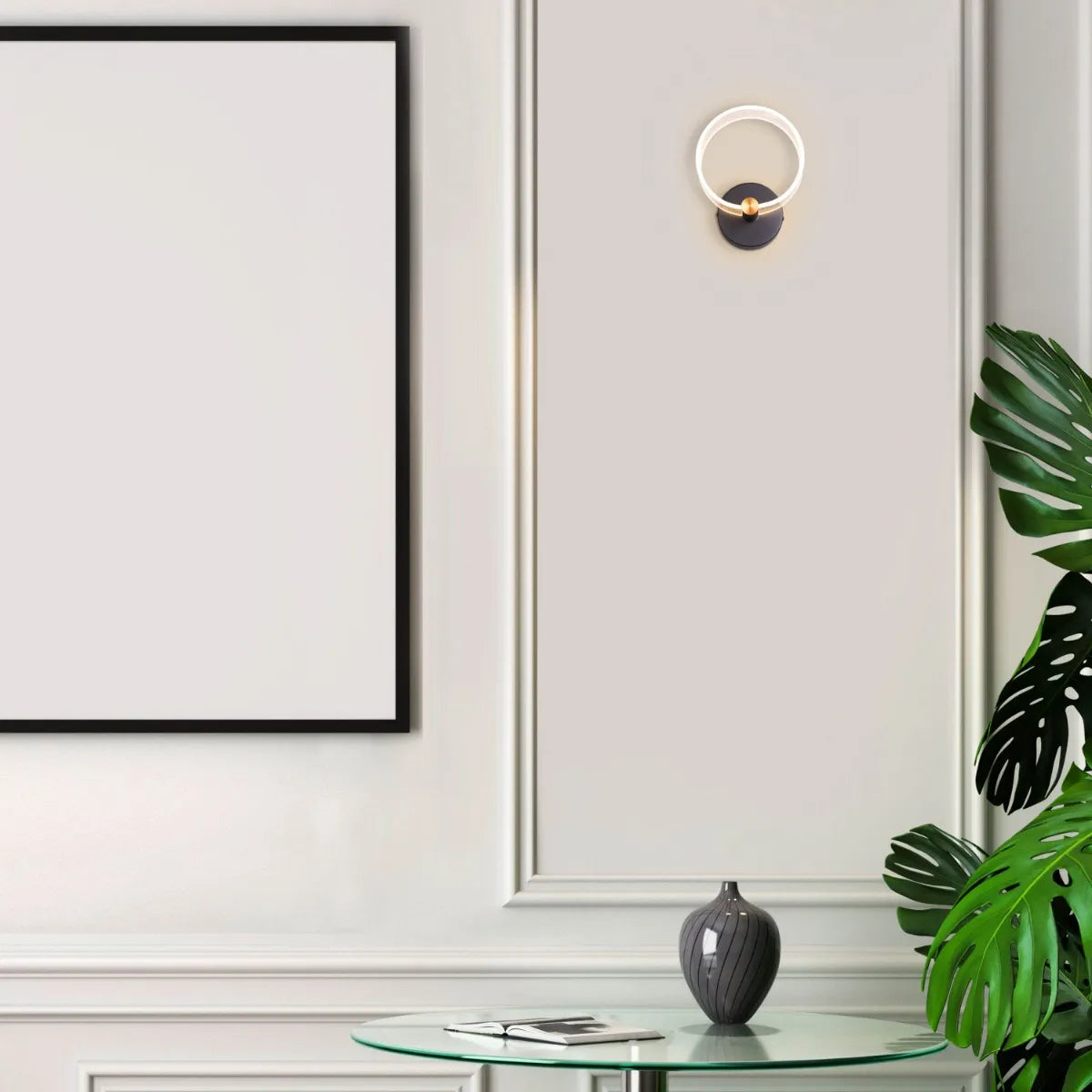 Meet & Greet Wall Light – elegant and luxury wall lighting fixture with a warm, welcoming glow for sophisticated interiors