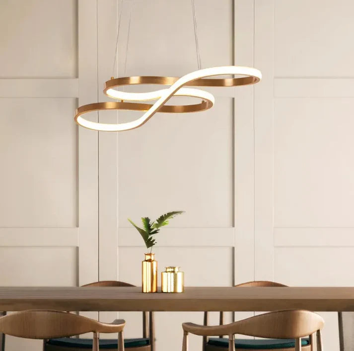 What Makes a Chandelier Truly Luxurious?