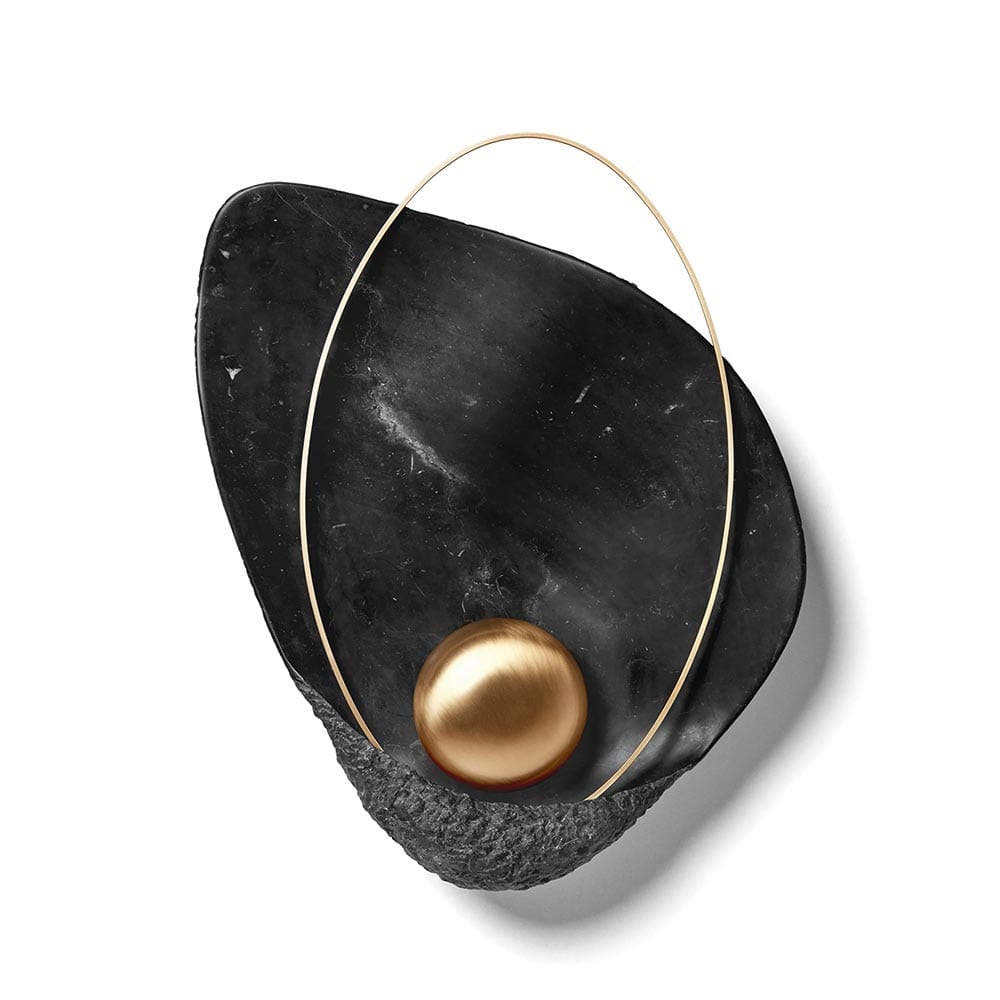 Outdoor wall light, nature's guidance