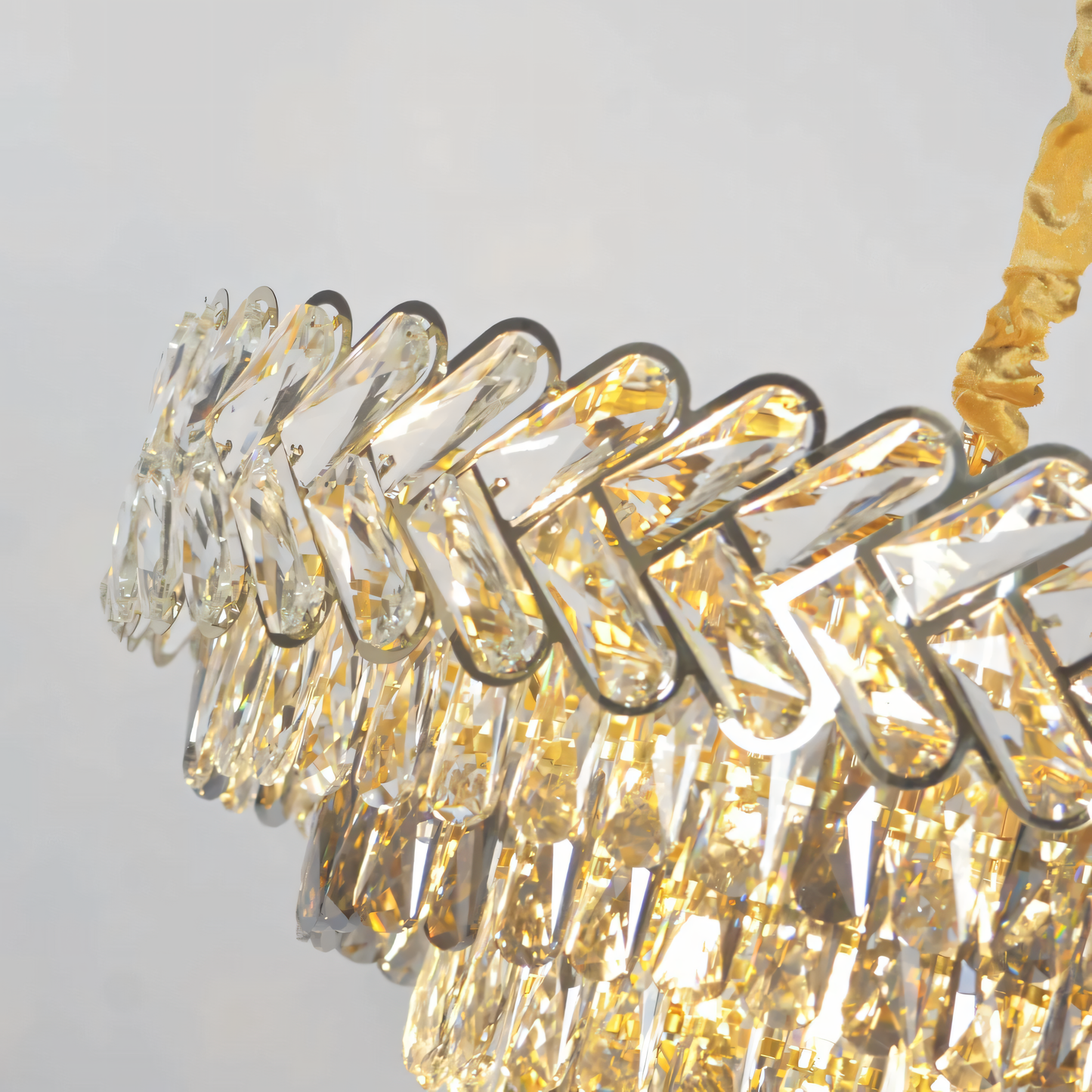 Le Brillant Crystal Chandelier