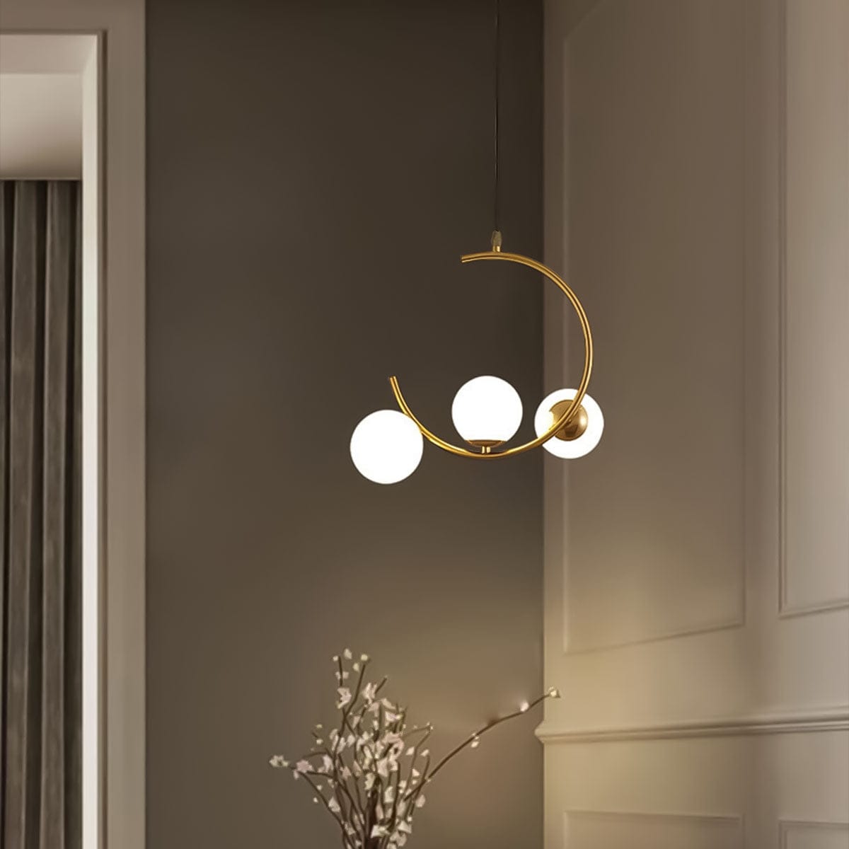 Luxury Hotel Lobby Centerpiece: Enchanting ambiance for a grand, welcoming space.