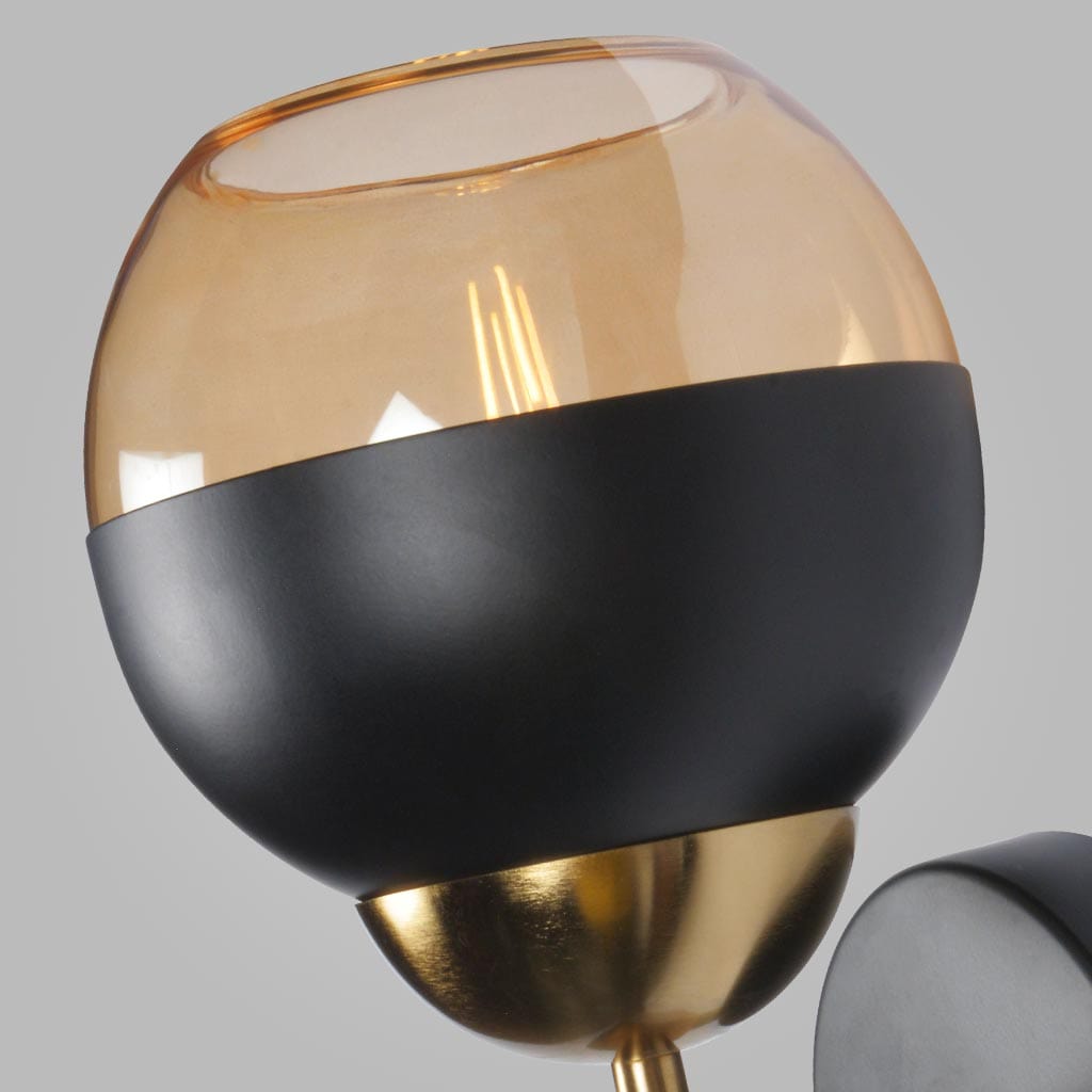 Captivating dance of shadows