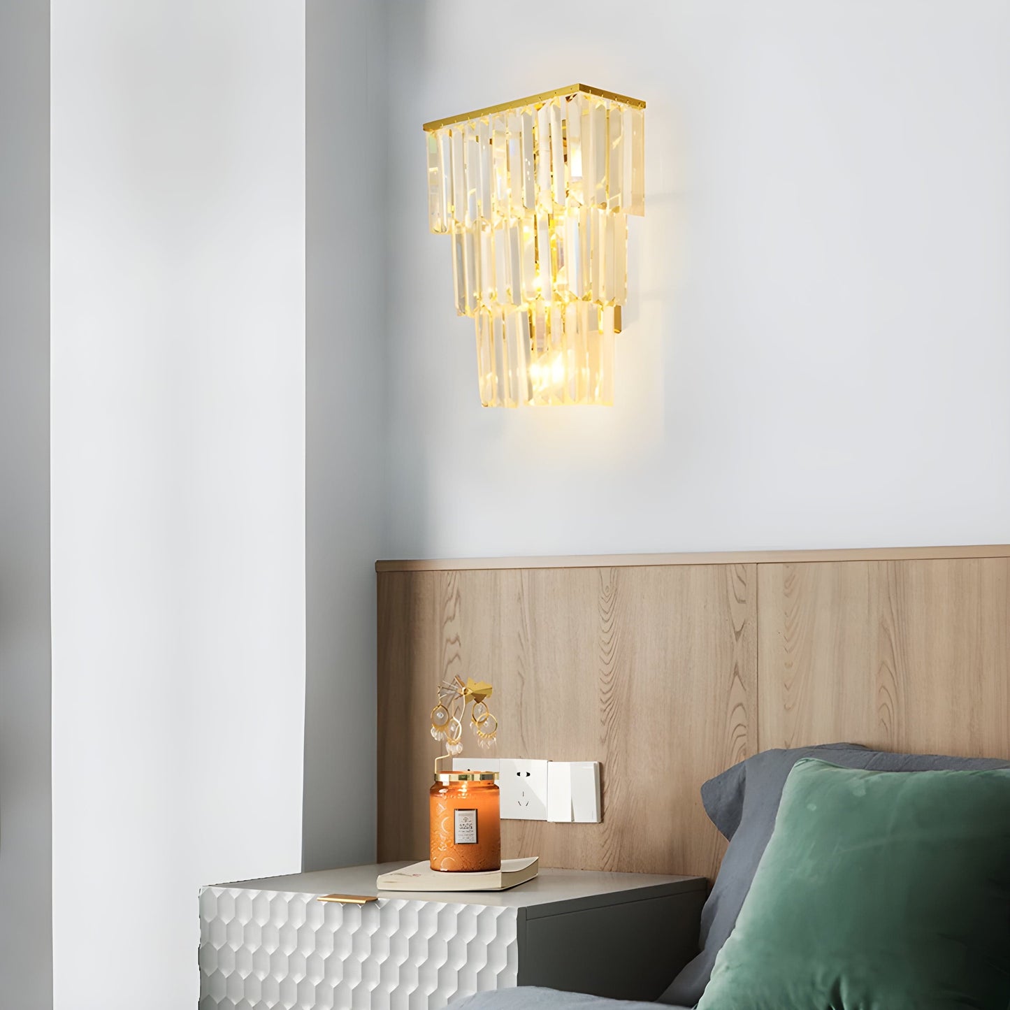 The Logro - A Companion for Dreamlike Reveries