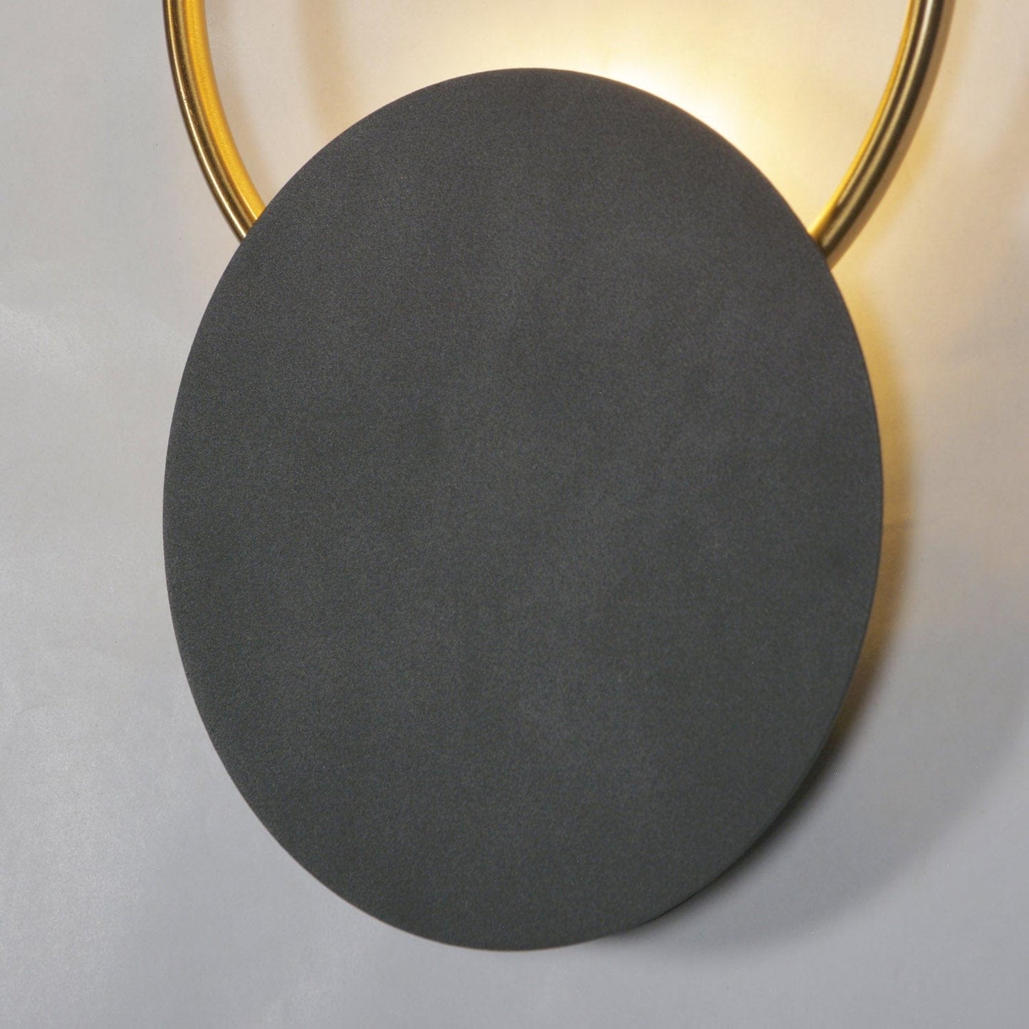 Radiant Beacons, Guiding Adventurers' Journeys