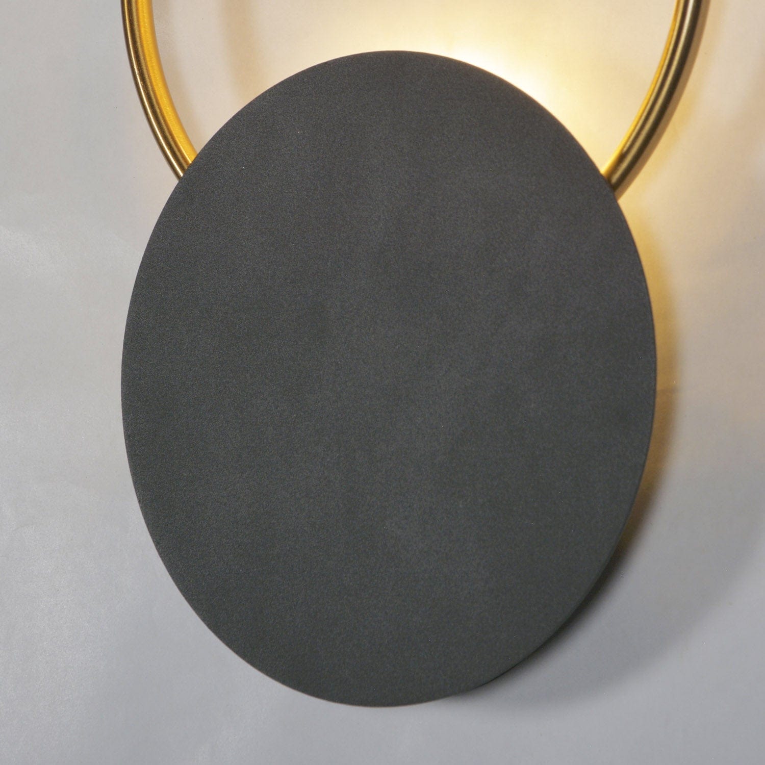 Radiant Beacons, Guiding Adventurers' Journeys