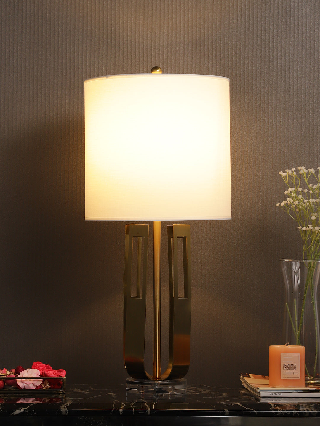 Ollie Table Lamp