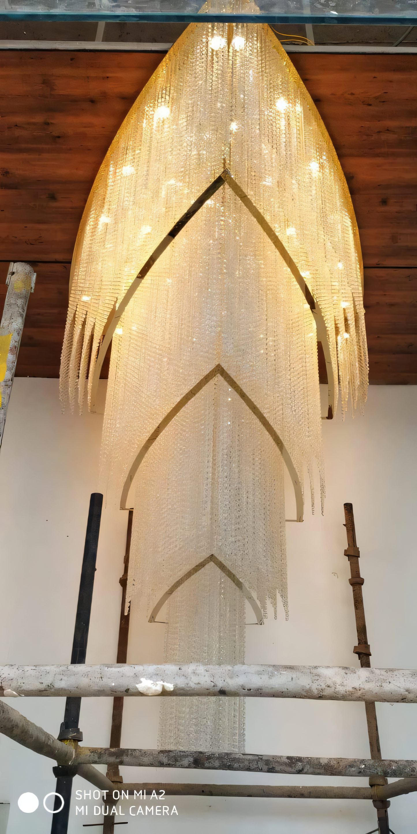 Striking traditional-inspired LED chandelier