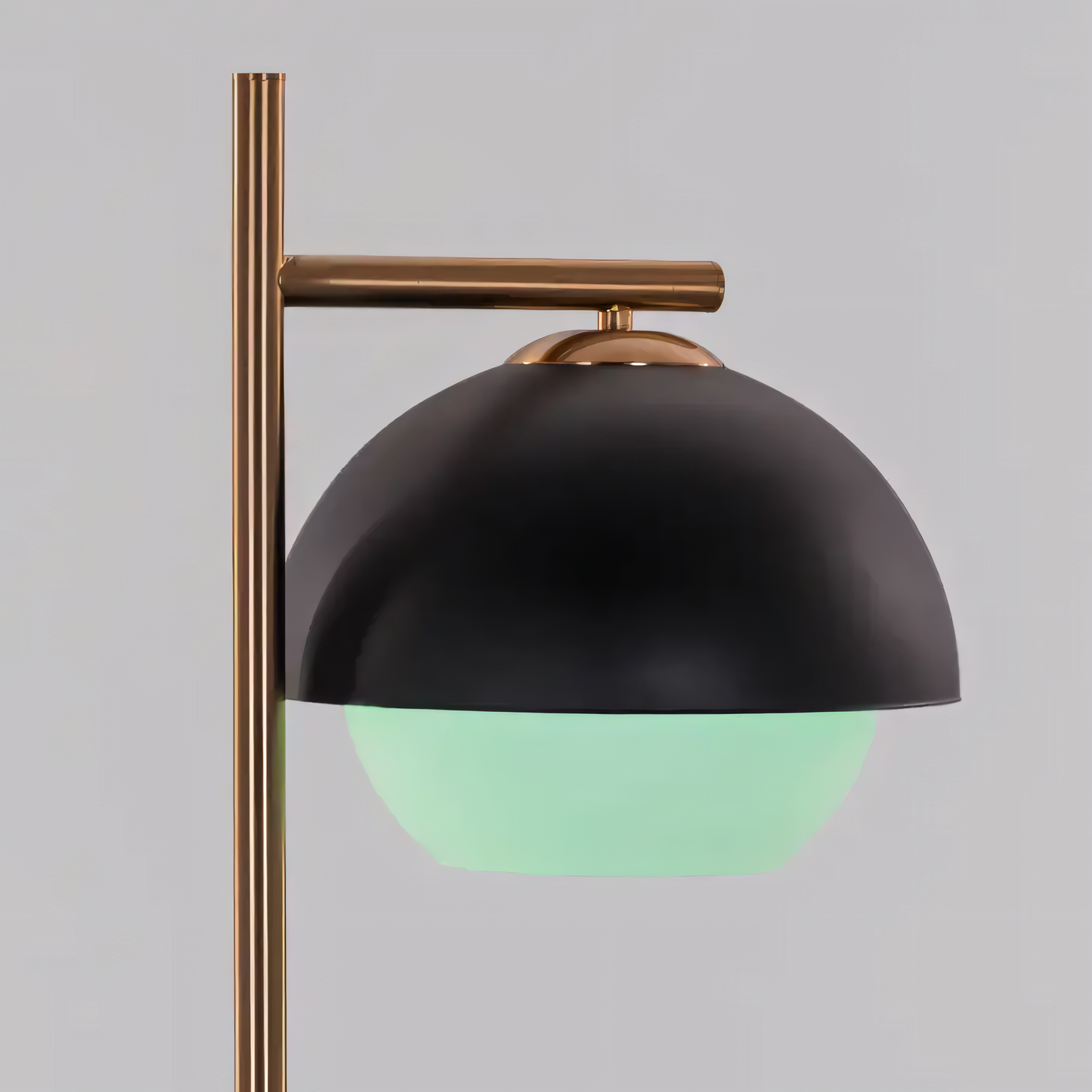 Intuitive touch controls for the smart features of the floor lamp