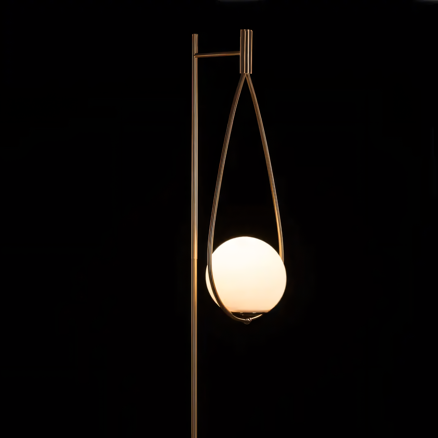 Exceptional craftsmanship and cutting-edge technology of the Heart On Fire Smart LED Floor Lamp