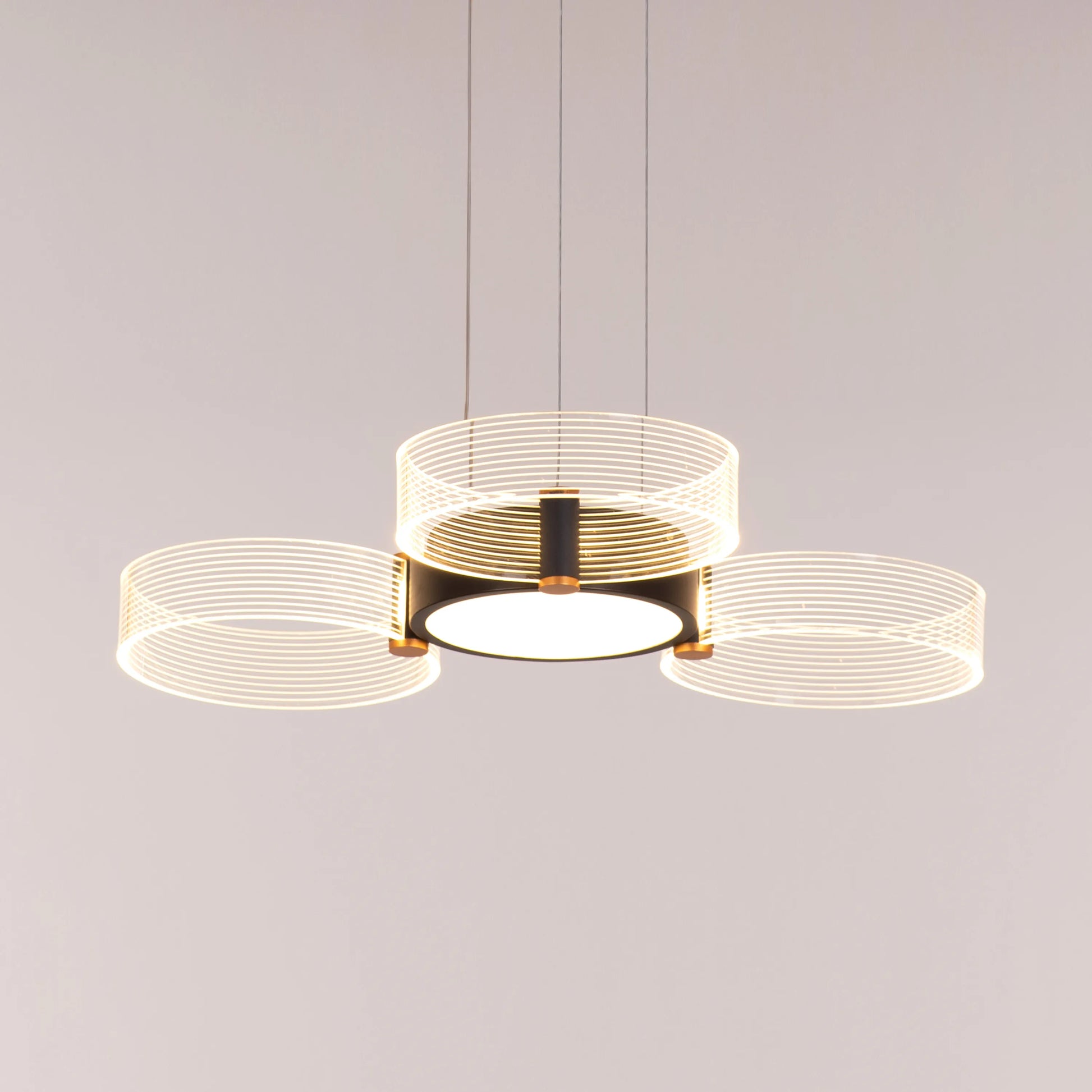 Meet And Greet small chandelier with 3 dimmable LED heads and remote control