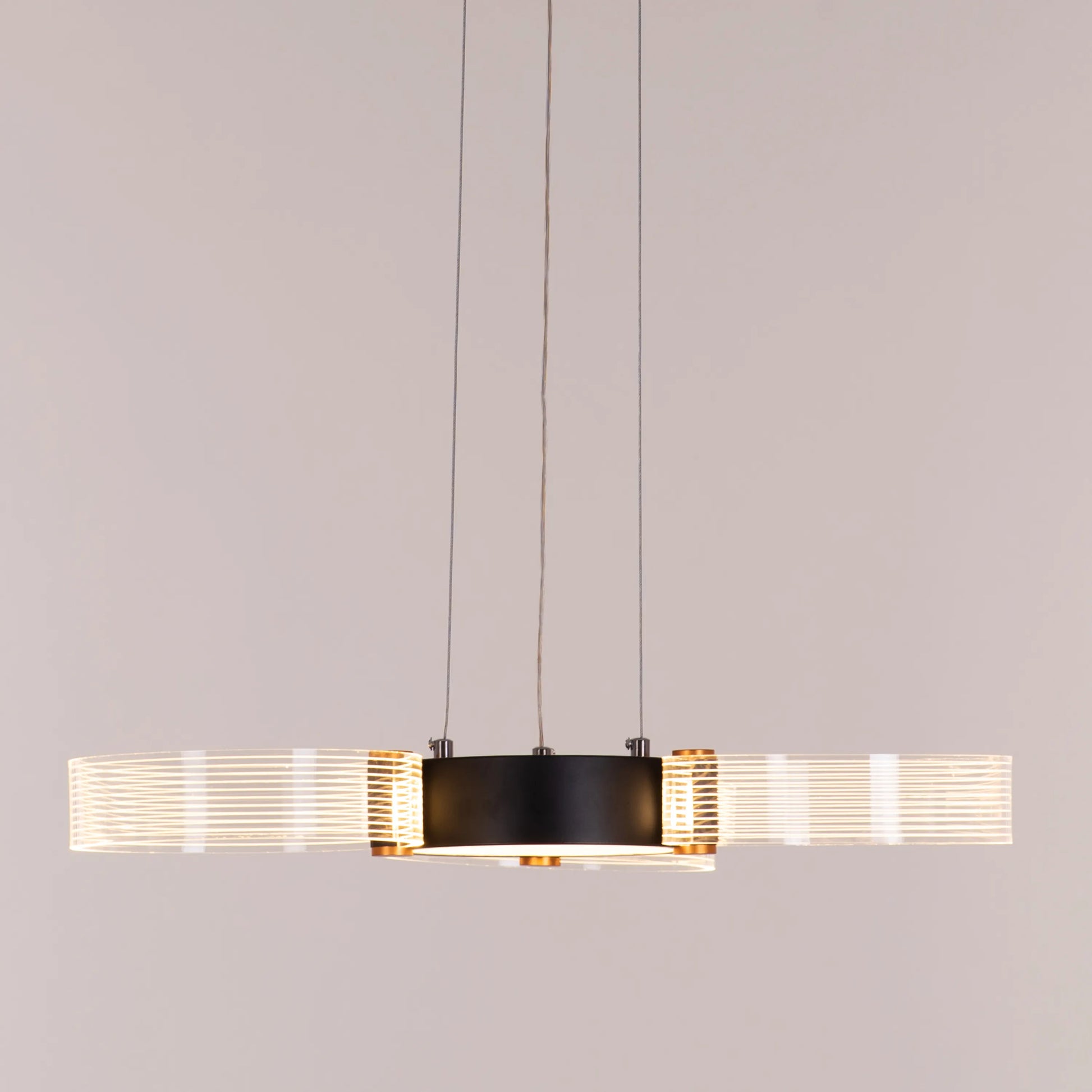 Meet And Greet small chandelier with 3 dimmable LED heads and remote control