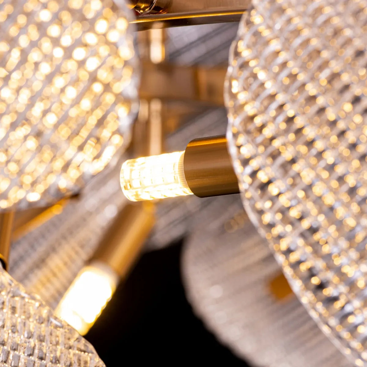 Do The Right Thing (Oval, Gold) Crystal Chandelier