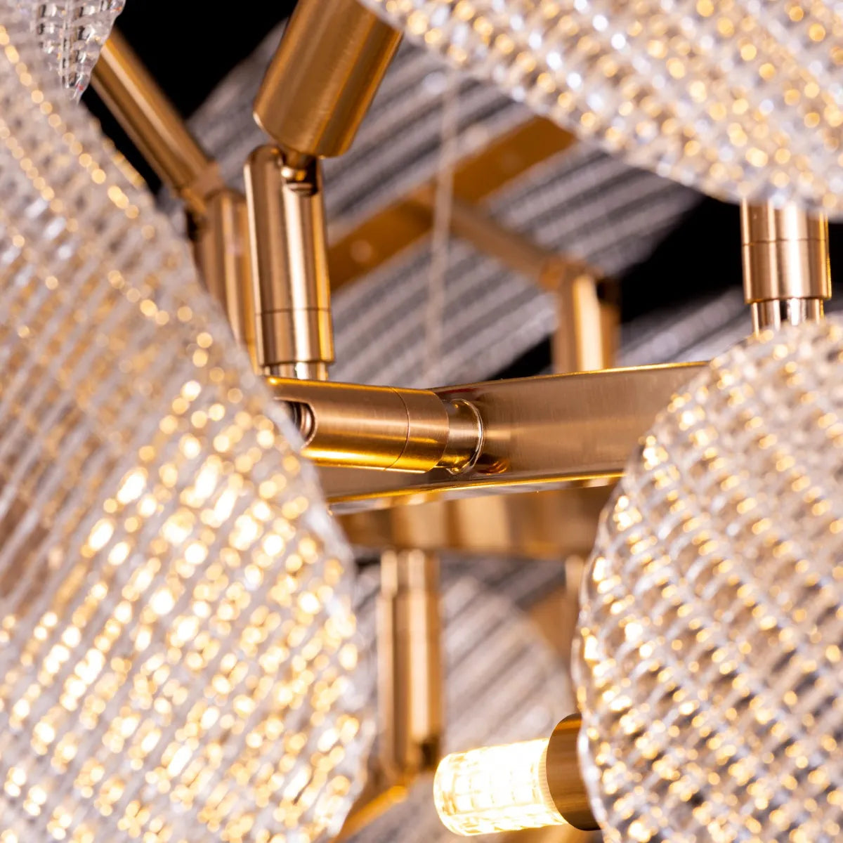 Do The Right Thing (Oval, Gold) Crystal Chandelier