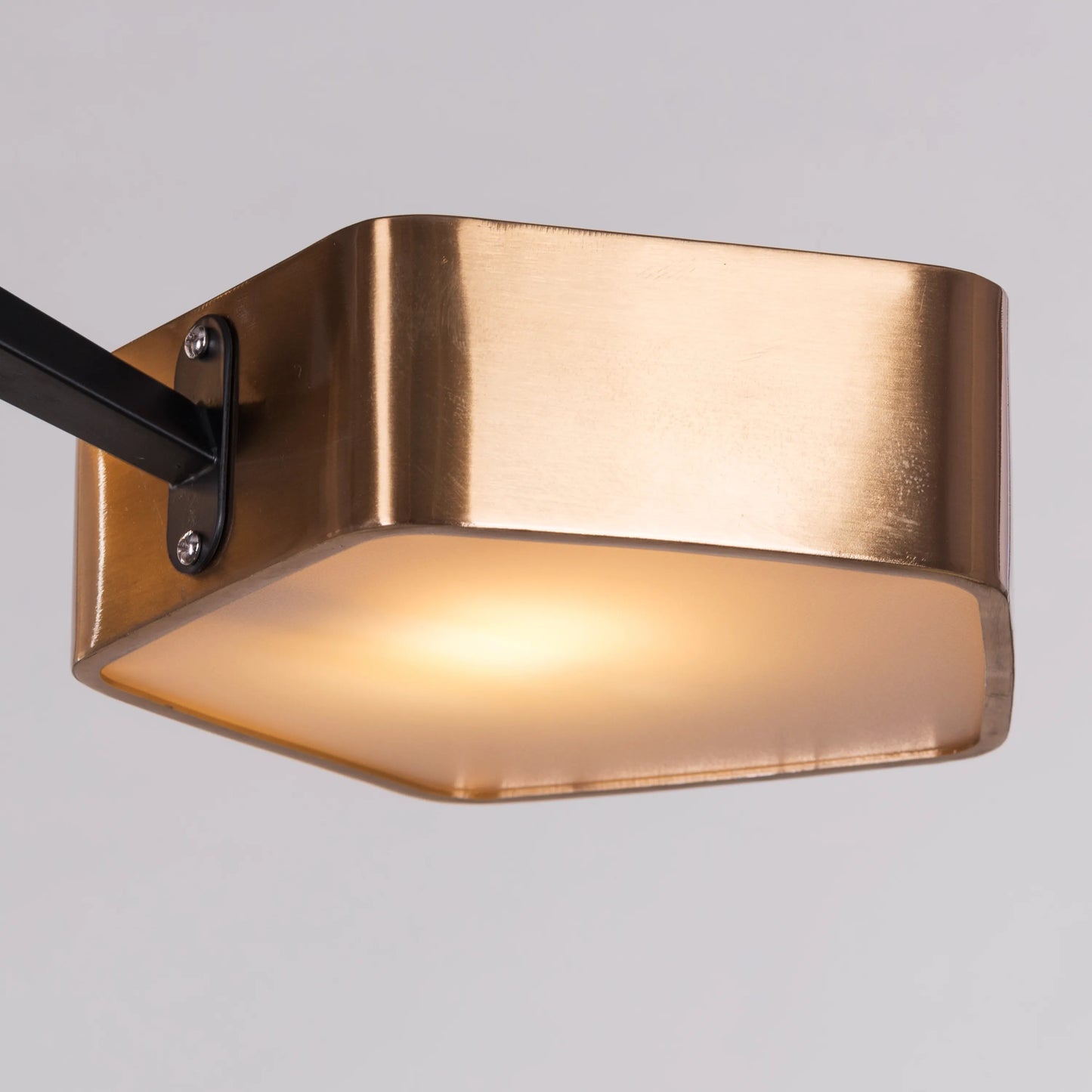 Road Trip (Medium, Black, Gold) Chandelier