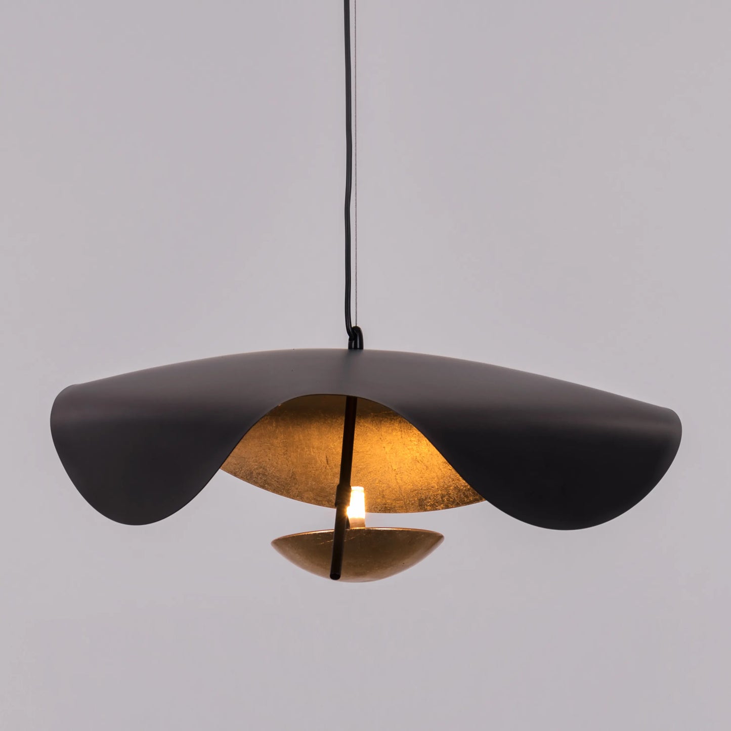 Stylish Driver's Seat Pendant Light Featuring Elegant Black Finish and Contemporary Design