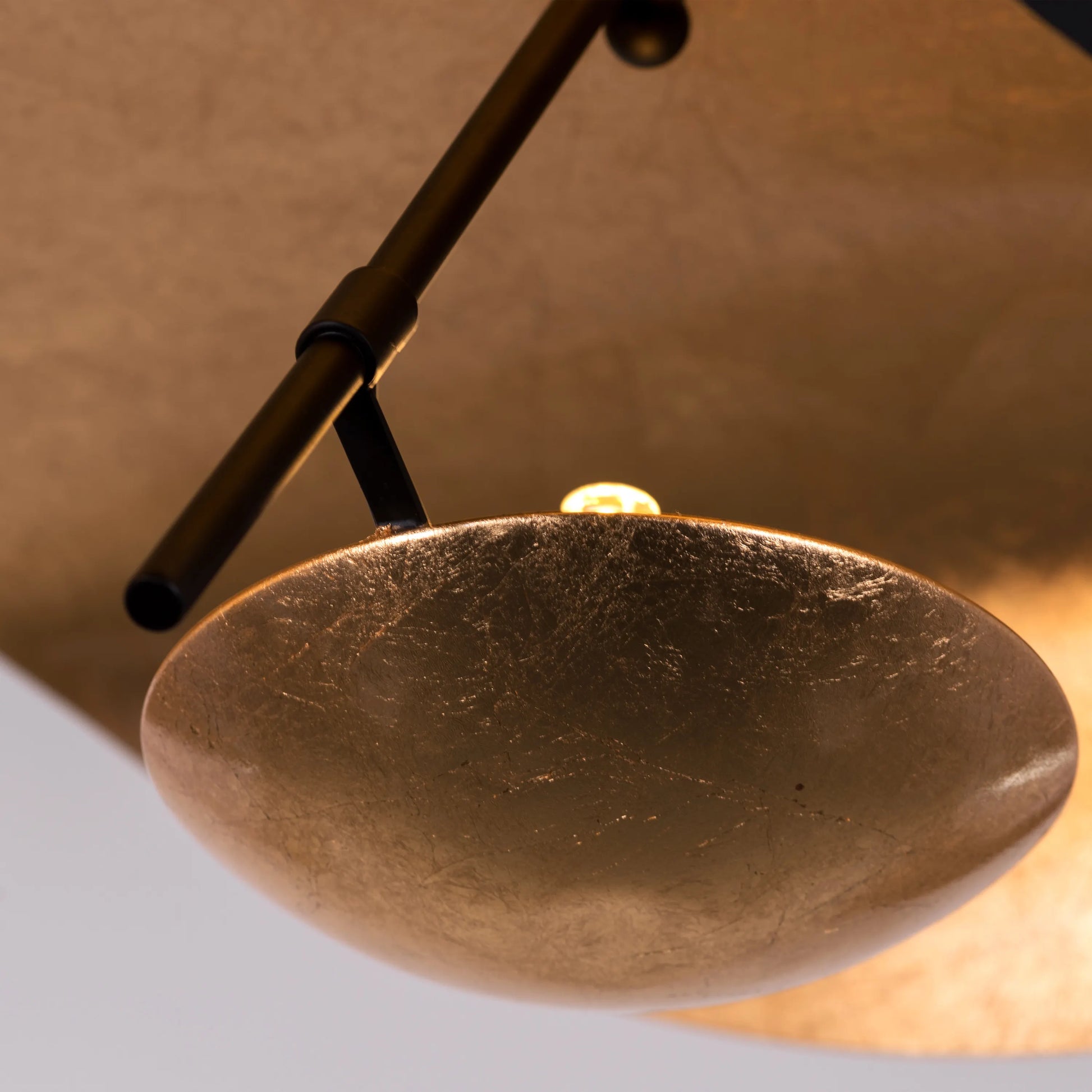 Stylish Driver's Seat Pendant Light Featuring Elegant Black Finish and Contemporary Design