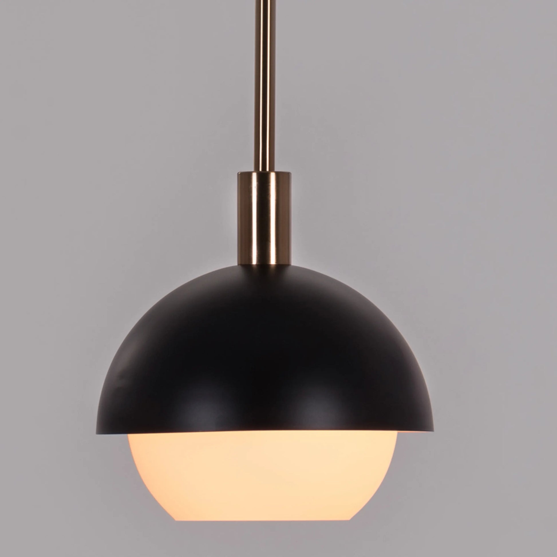 Modern Addicted Pendant Light in Gold with Energy-Efficient Smart LED