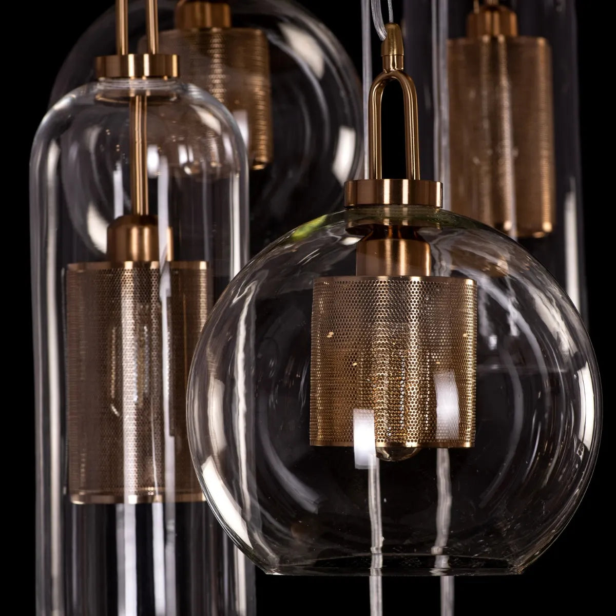 Star Of The Show (Large, Gold) Glass Chandelier