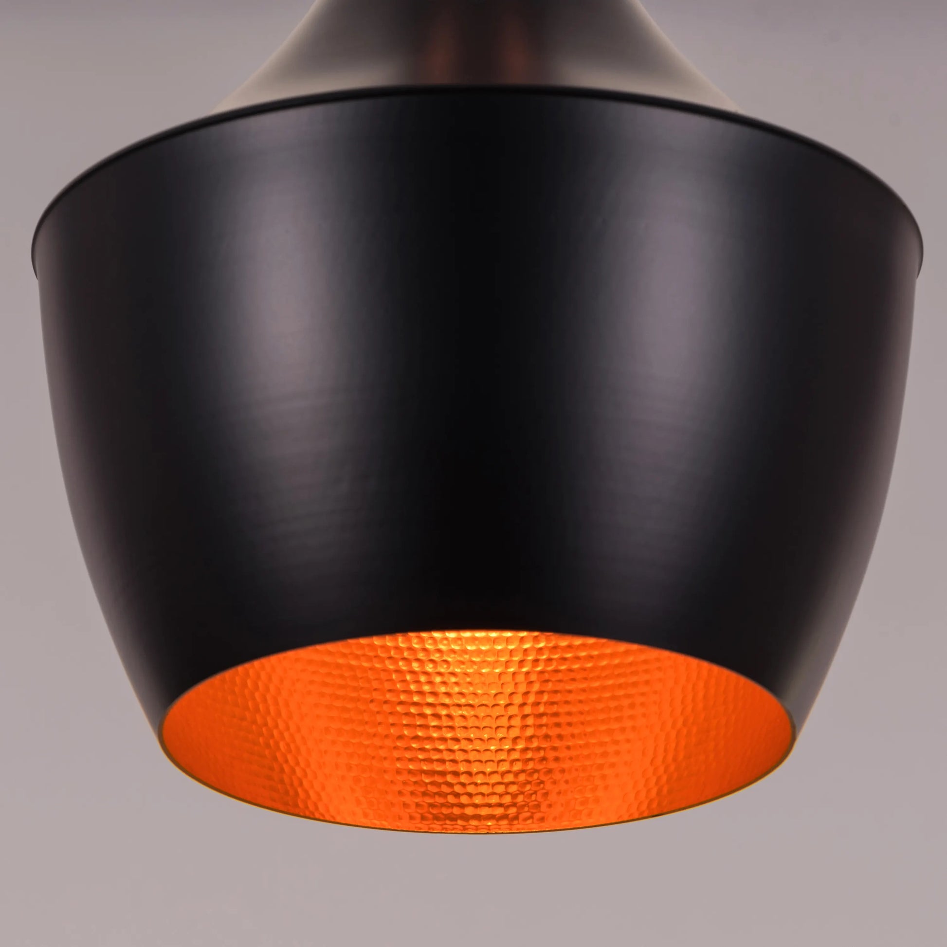 Sleek Flight Mode Pendant Light in Contemporary Black Finish