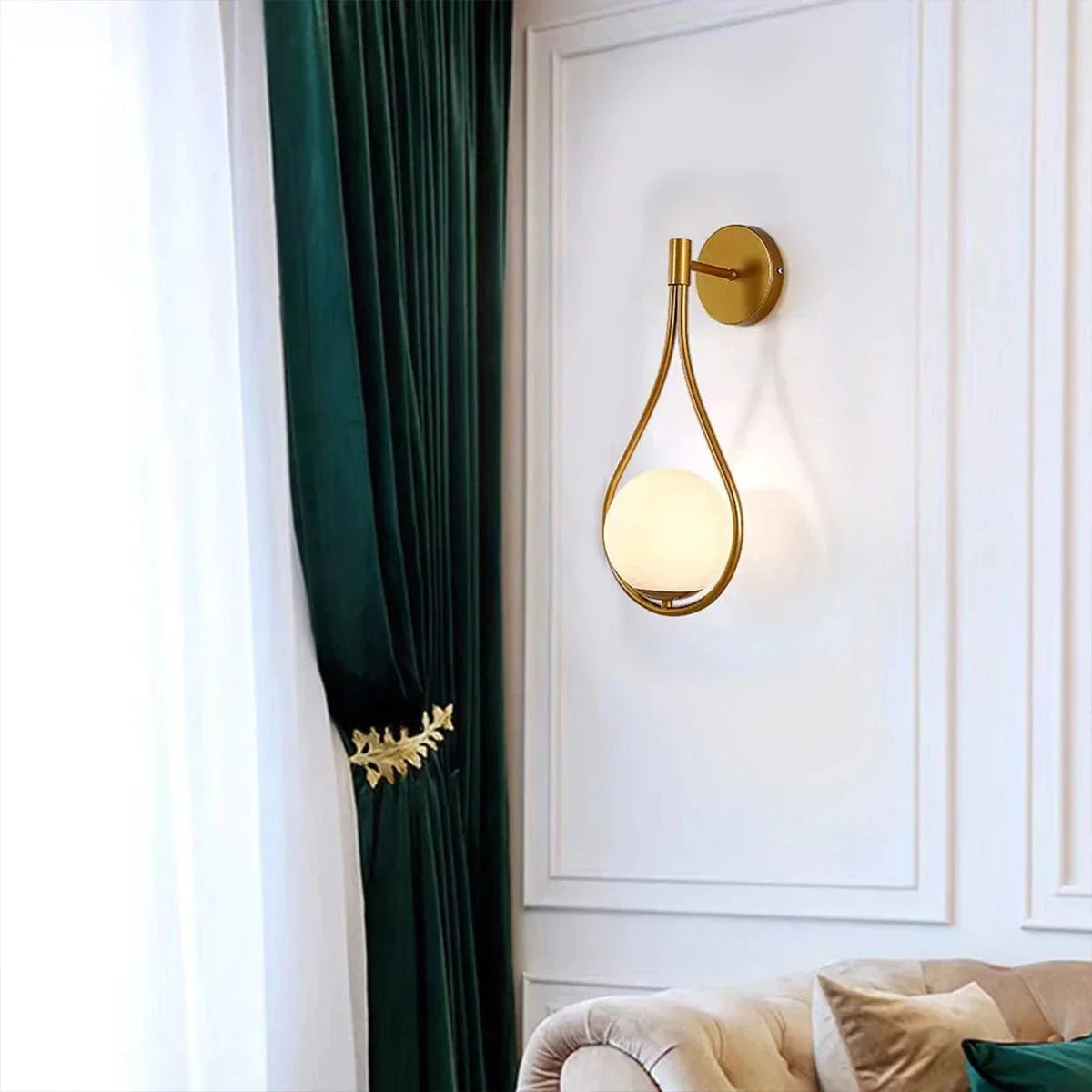 Timeless artisan wall sconce design