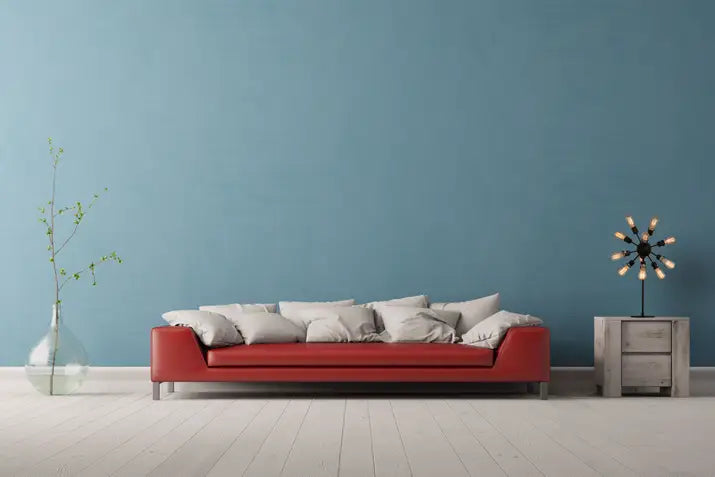 Industrial-Inspired Table Lamp with Exposed Filament Bulbs