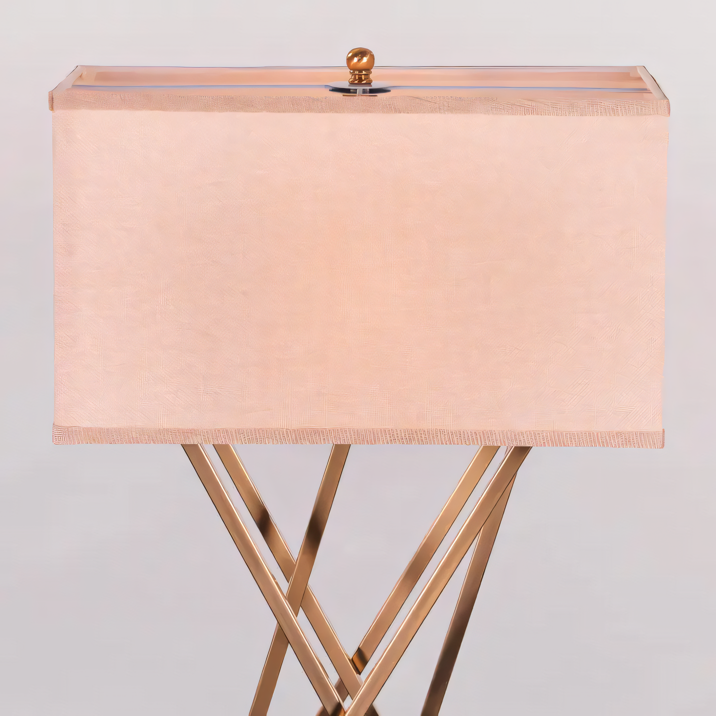 Mythological elegance in a table lamp