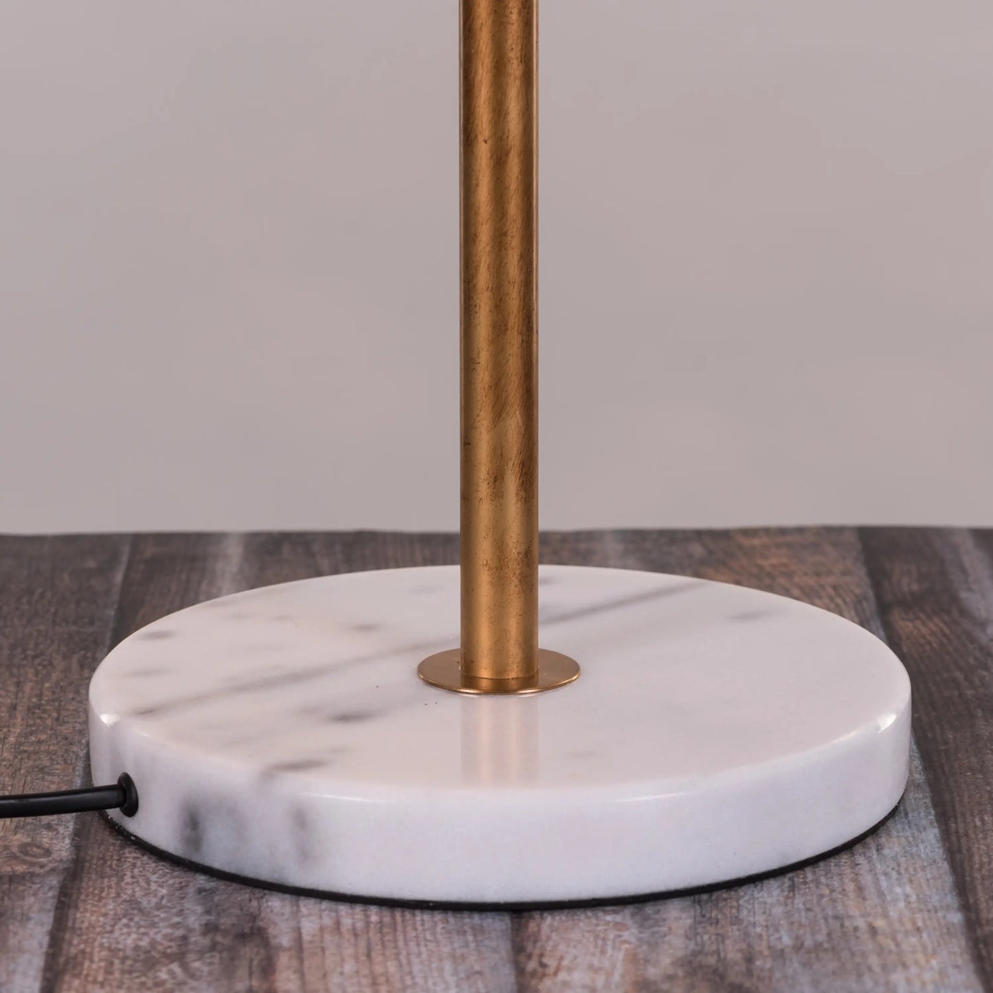 Effortless (Antique Gold, White) Marble Table Lamp
