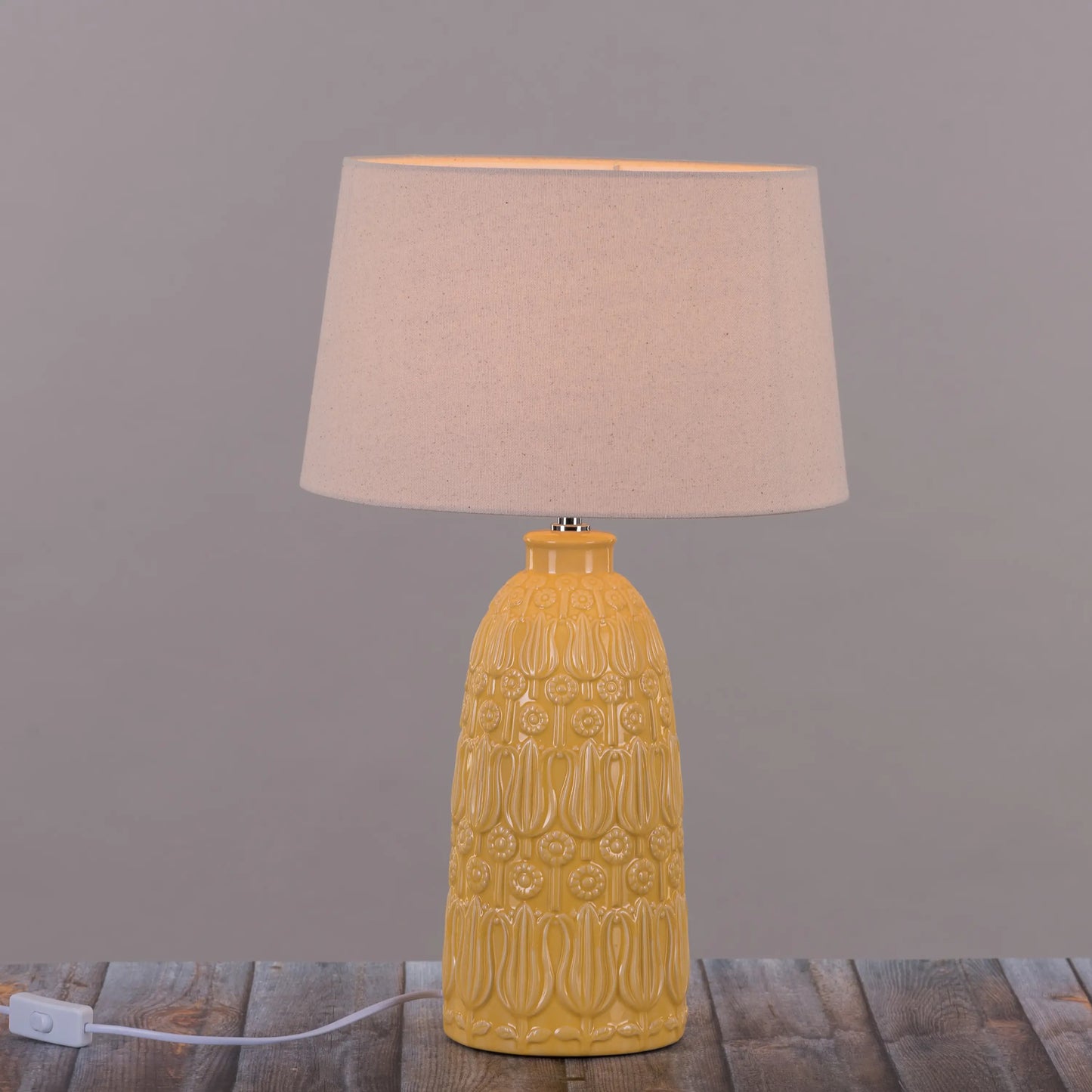 Vibrant Living Room Accent Lamp