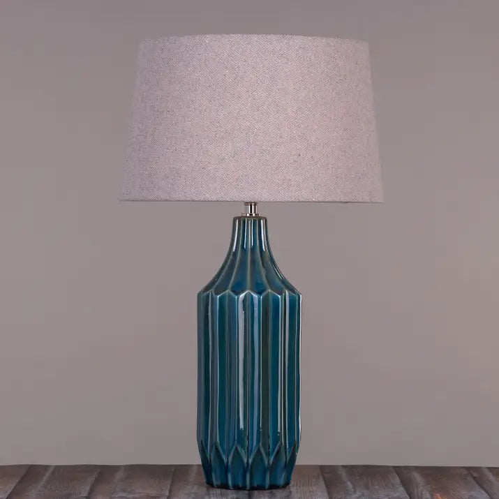 Seaside charm in large ceramic table lamp design