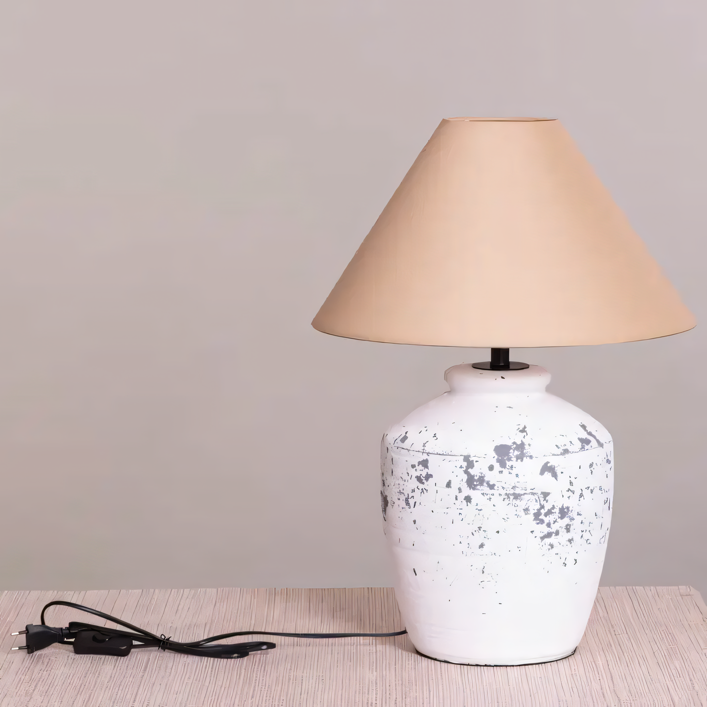 Mediterranean-inspired White Beige Table Lamp