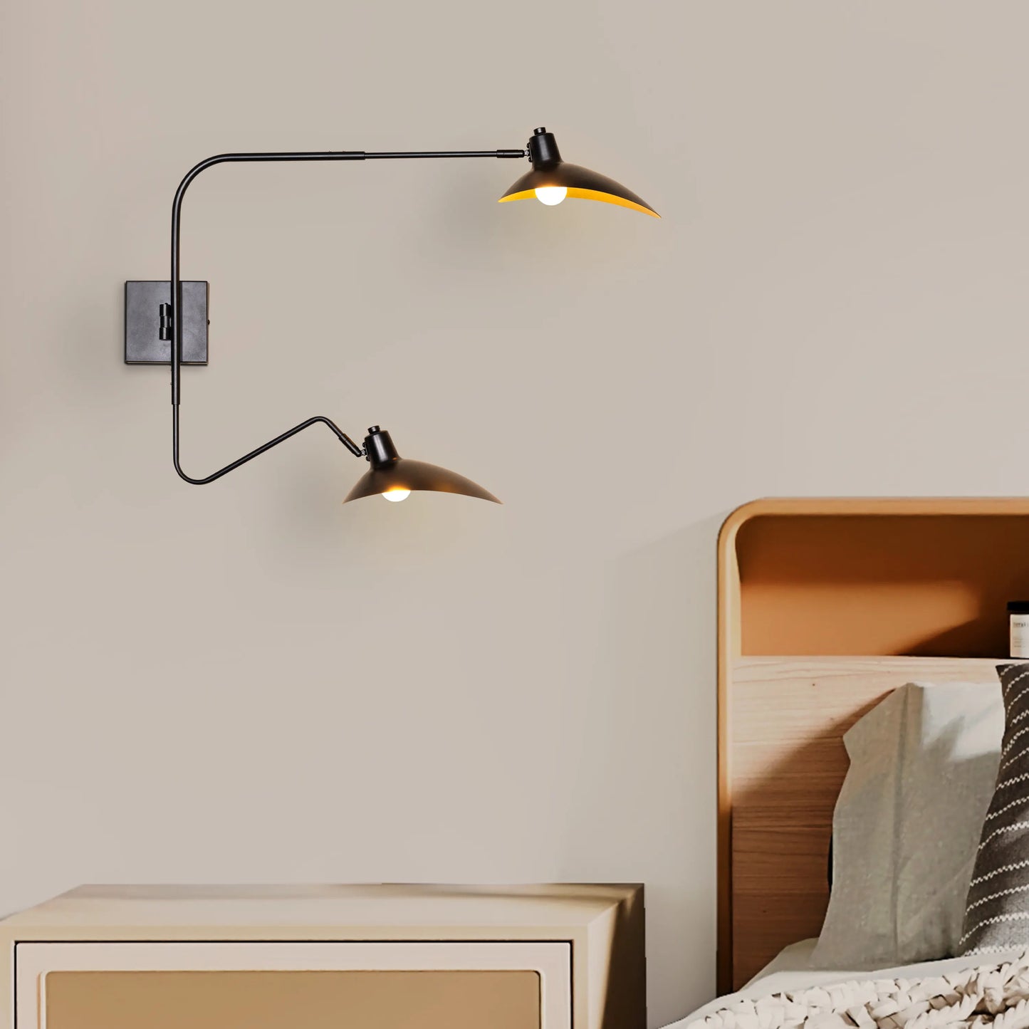 Midnight Proposal (Black) Wall Light
