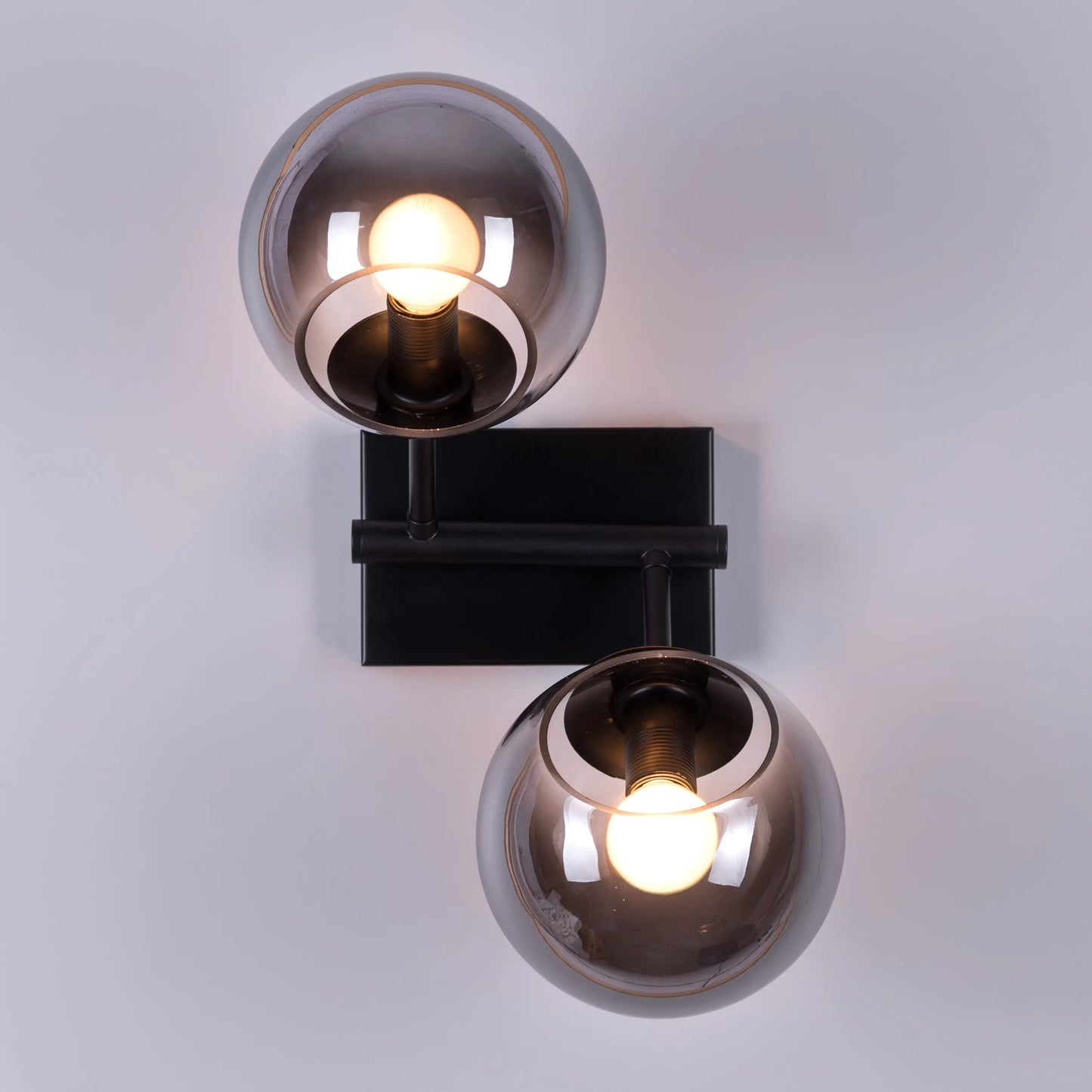 Dazzled Glass Wall Light – luxurious wall light featuring intricate glass detailing that creates a dazzling effect, perfect for adding sophistication and warmth to any room.