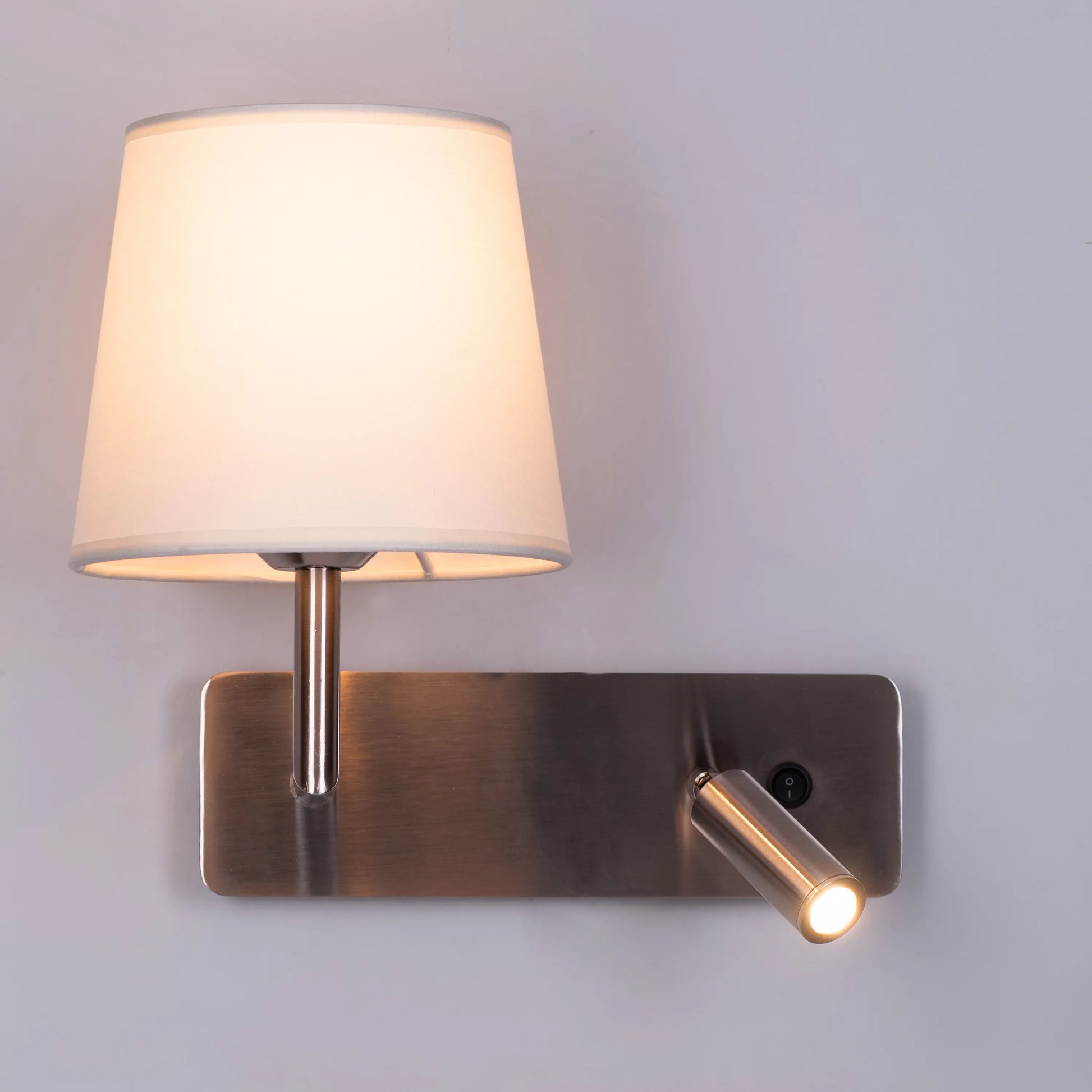 Bookworm Wall Light – unique LED wall light with a playful bookworm-inspired design, ideal for reading areas, libraries, and cozy spaces.