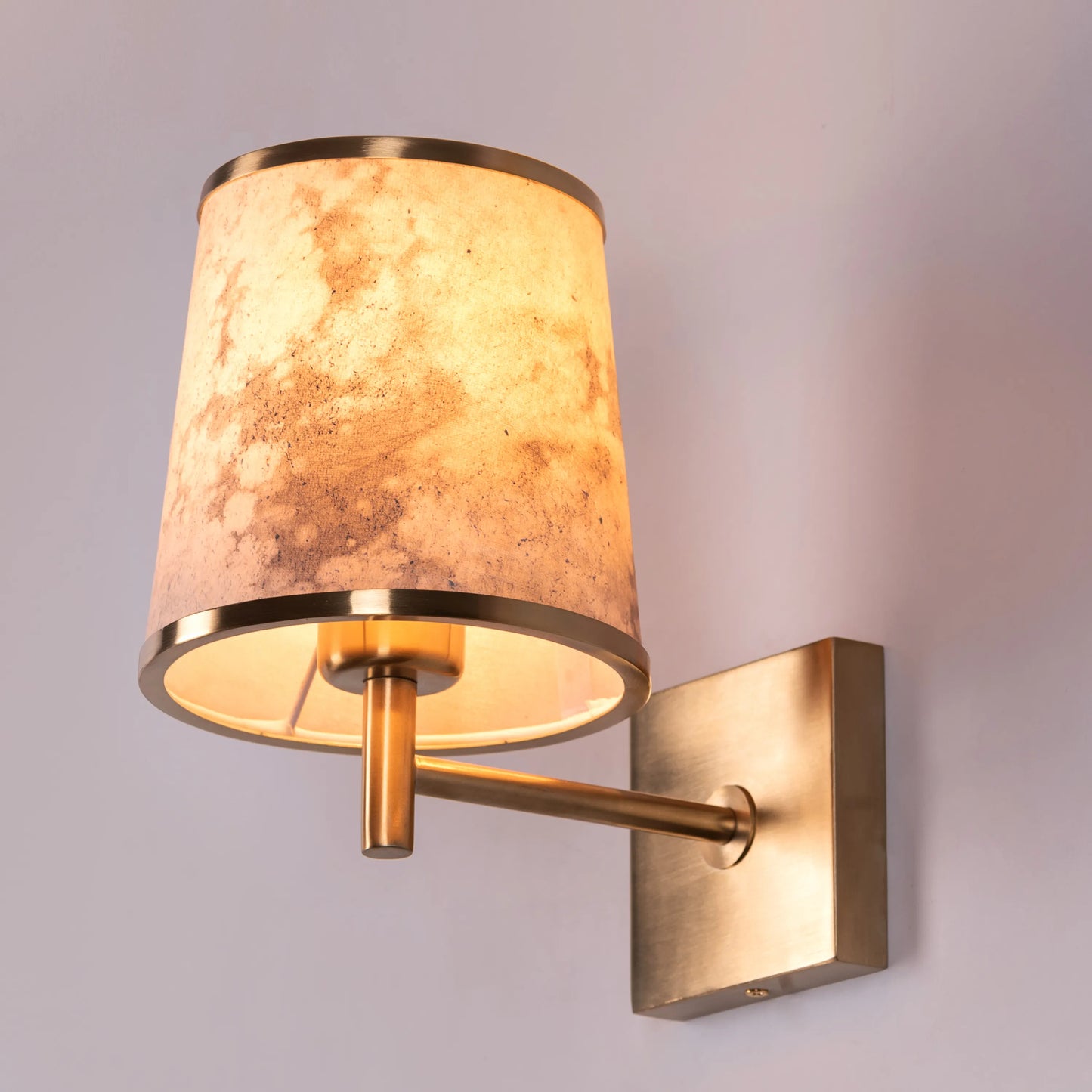 Clean Slate Stone Veneer Wall Light