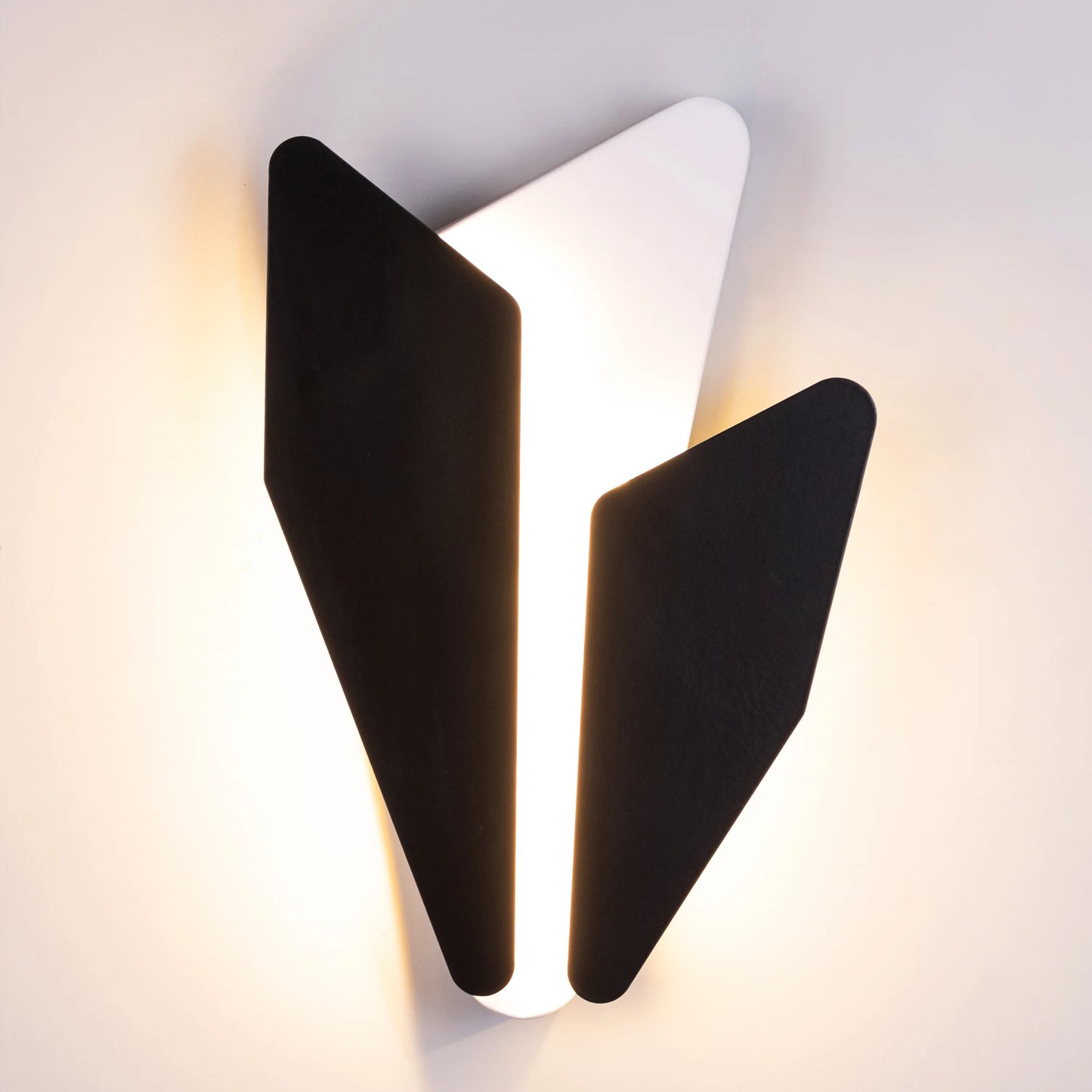 Night Bird Wall Light