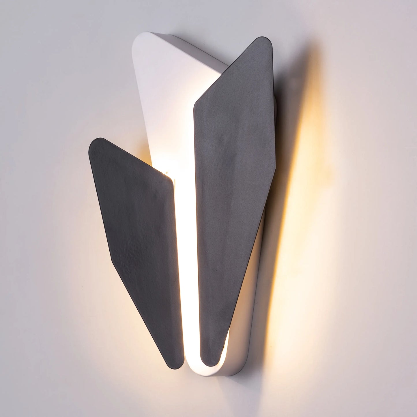 Night Bird Wall Light