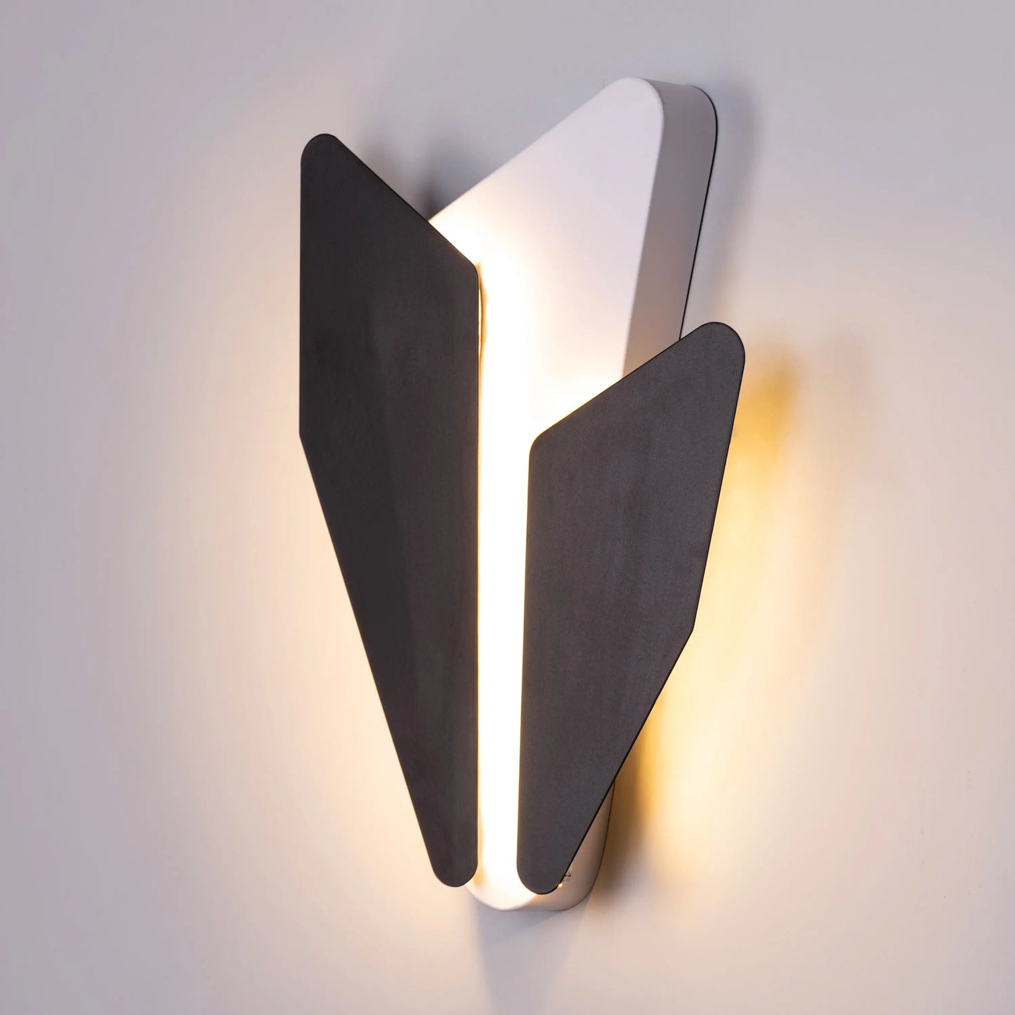 Night Bird Wall Light